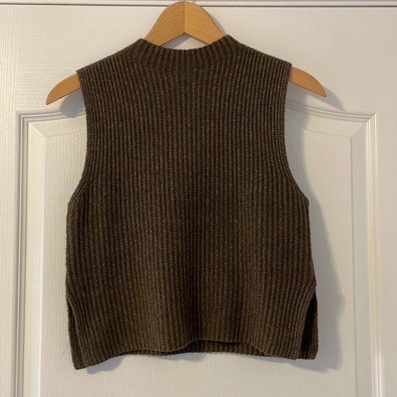 Dynamite Olive Knit Tank - Picture 3 of 5